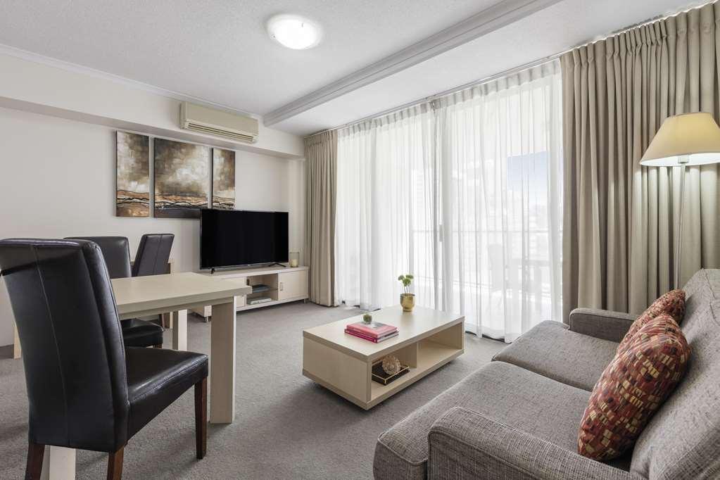 Oaks River Aparthotel Brisbane