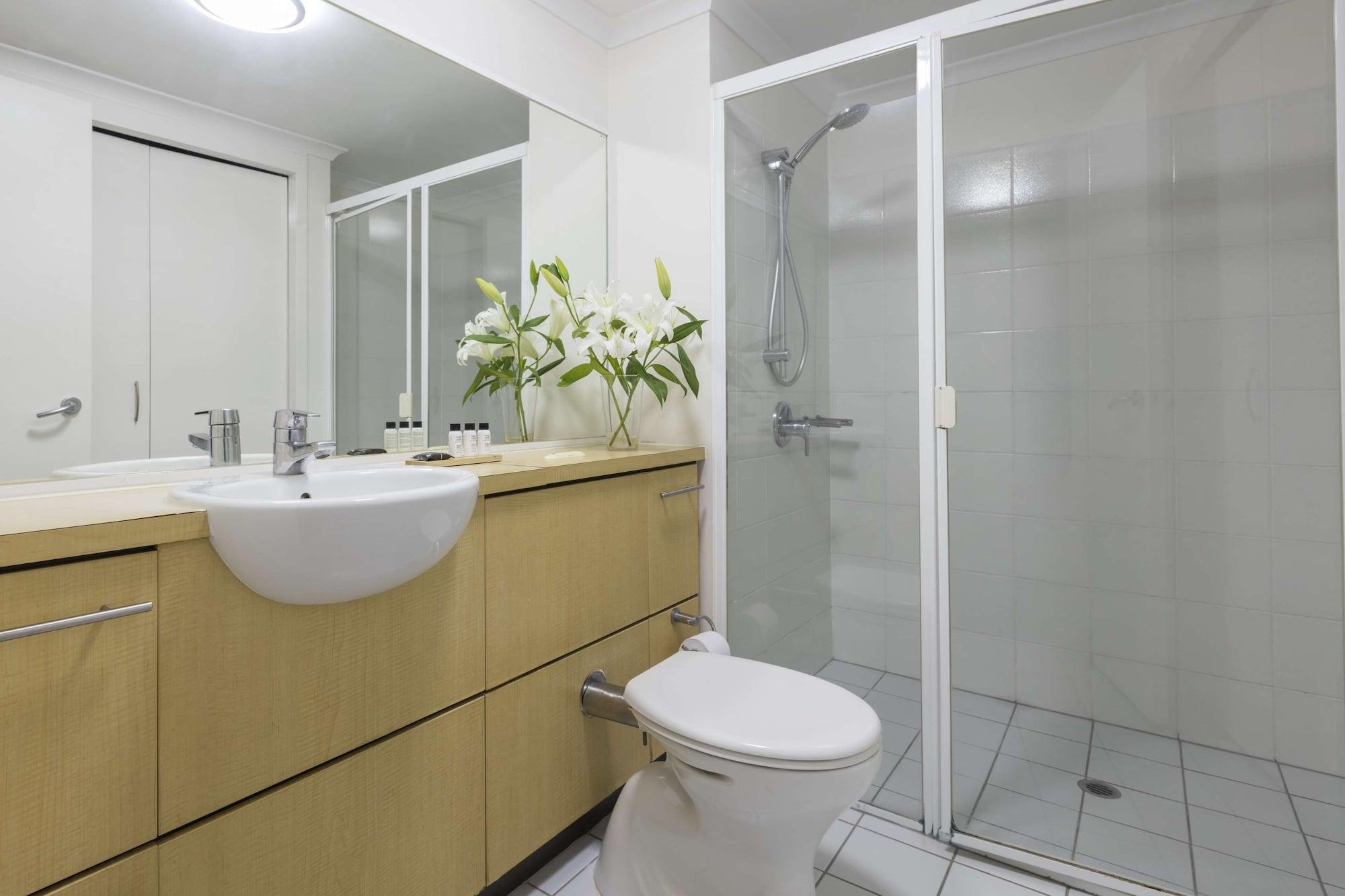 Oaks River Aparthotel 4*
